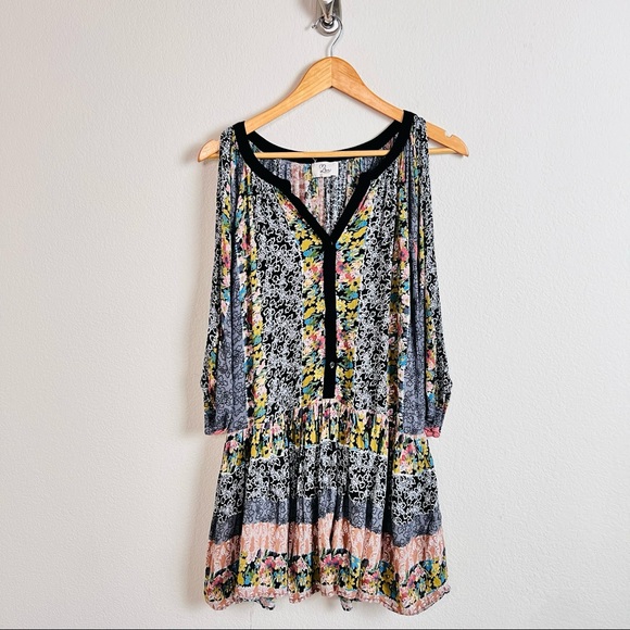 Mixed Media Multicolored Floral Cold Shoulder Cut Out Shoulder Swing Mini Dress - Picture 5 of 12